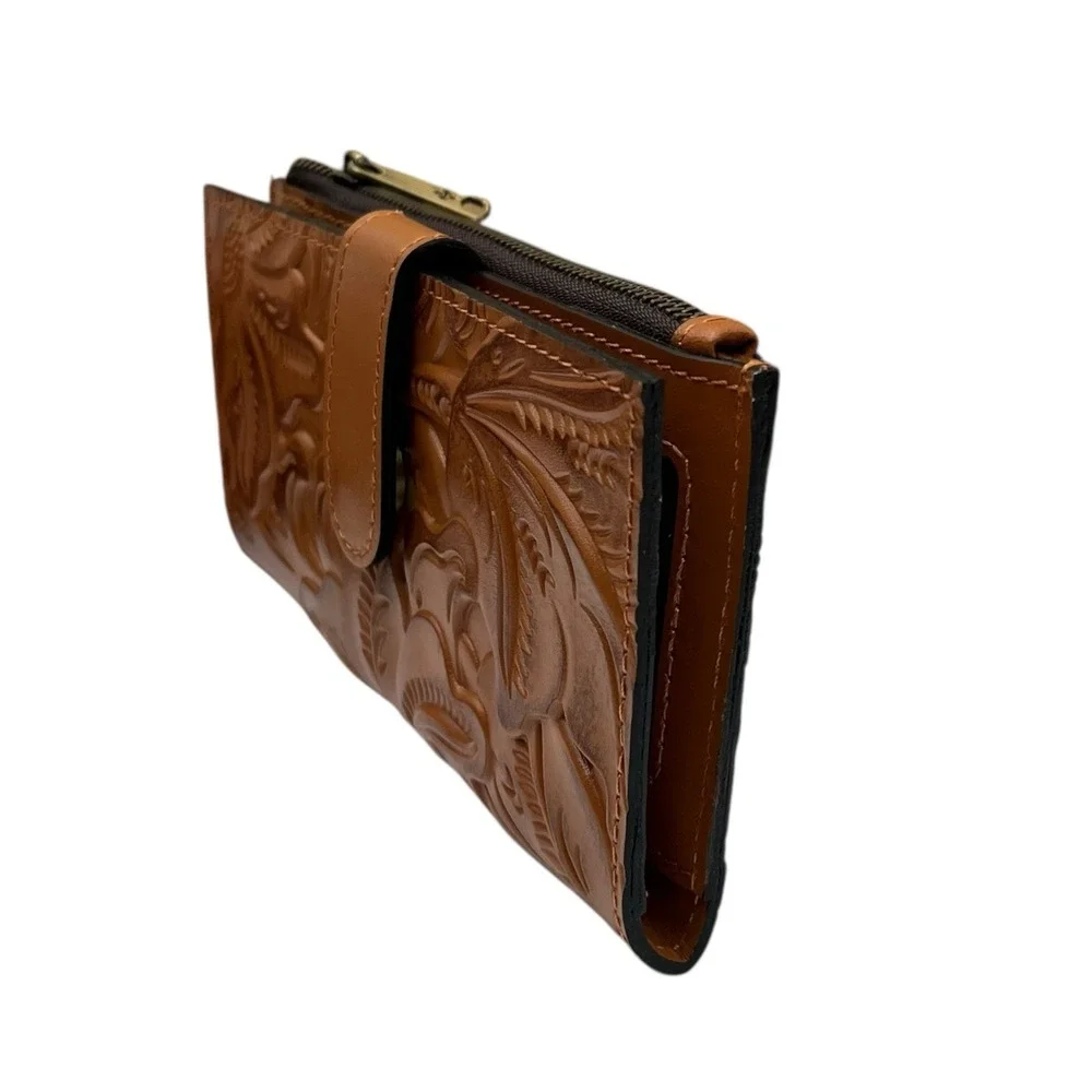 Patricia Nash Womens Nazari Tooled Leather Bifold Wallet Cognac Tan Brown RFDI